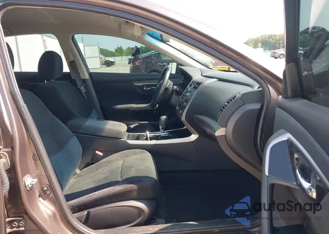 2014 Nissan Altima 2.5 Sv z USA, uszkodzony, nr VIN 1N4AL3AP4EC176828